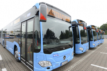 Zeitumstellung: Nachtbusse fahren in Wuppertal eine Runde mehr - Image