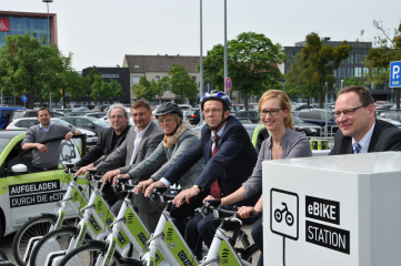 Elektroautos und -fahrräder ab jetzt leihen - Image