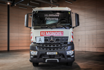 ﻿10.000ster Mercedes-Benz für Rethmann SE & Co. KG - Image