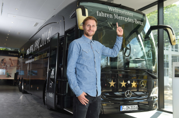 ﻿„4-Sterne-Bus“ für das Deutsche Fußballmuseum