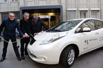 Aufbau von Ladeinfrastruktur für Elektrofahrzeuge in Augsburg  - Image