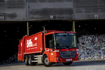 43 neue Mercedes-Benz Econic mit Spezialaufbauten für Großbritannien - Image