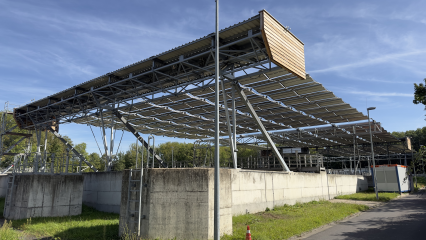 Servicebetriebe gewinnen mit PV-Faltdach den Deutschen Solarpreis