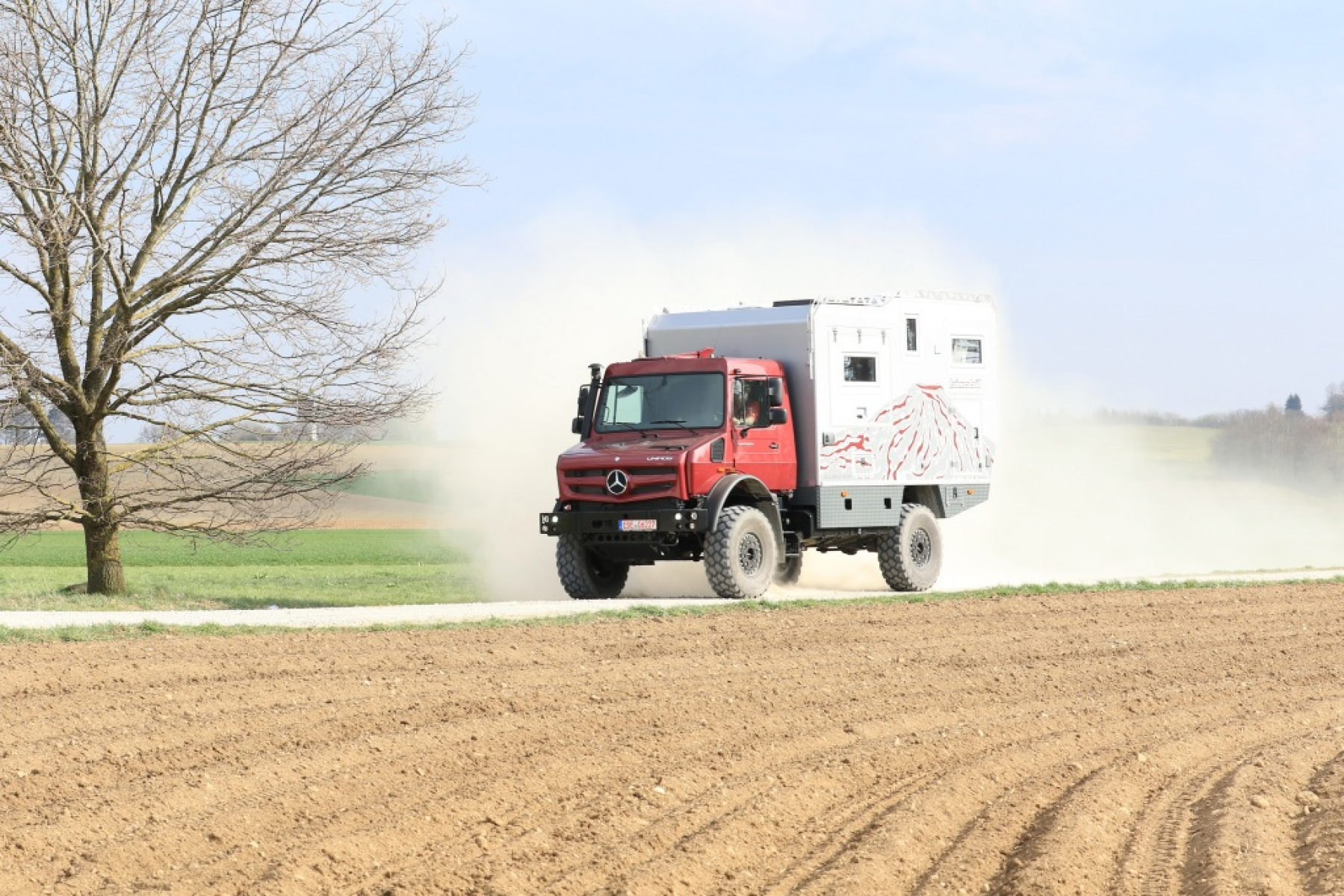 Auch 2020 ist der Unimog Geländewagen des Jahres