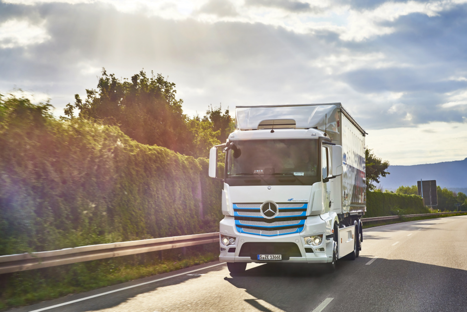 Geplanter Vergleich mit Oberleitungs-Lkw