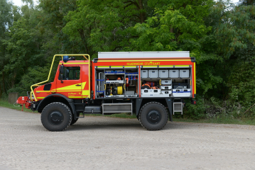 Verstärkung in Extremsituationen: Feuerwehr Stuttgart setzt auf geländegängige Unimog