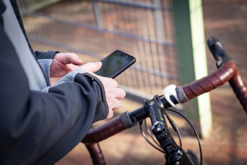 Neuer Service: Fahrrad per App sicher abstellen