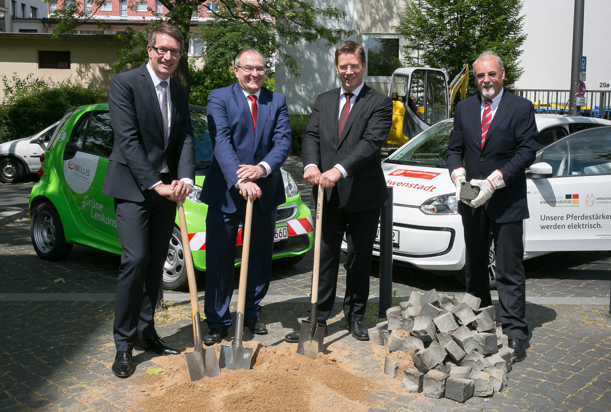 Wirtschaftsdezernent Leppa: „Braunschweig fördert Elektromobilität mit Aufbau von Ladeinfrastruktur“