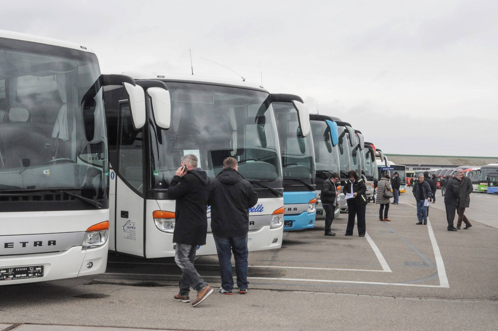 ﻿Über 1000 Besucher bei BusStore Show 2016