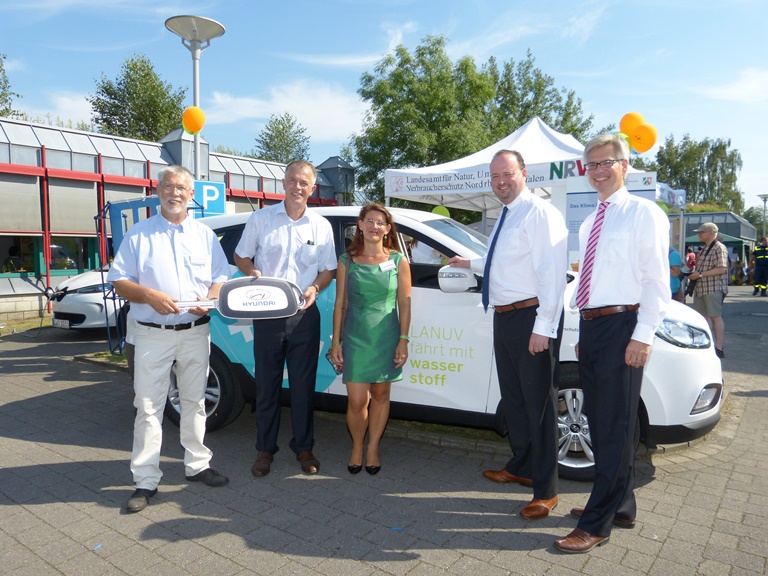 LANUV führt Wasserstoffauto ein