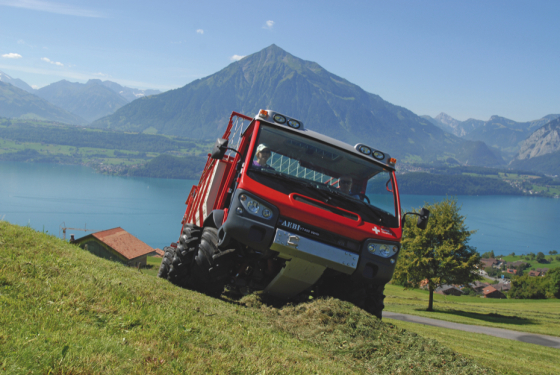 Aebi Ladegerät überzeugt im Praxistest des Magazins Landwirt