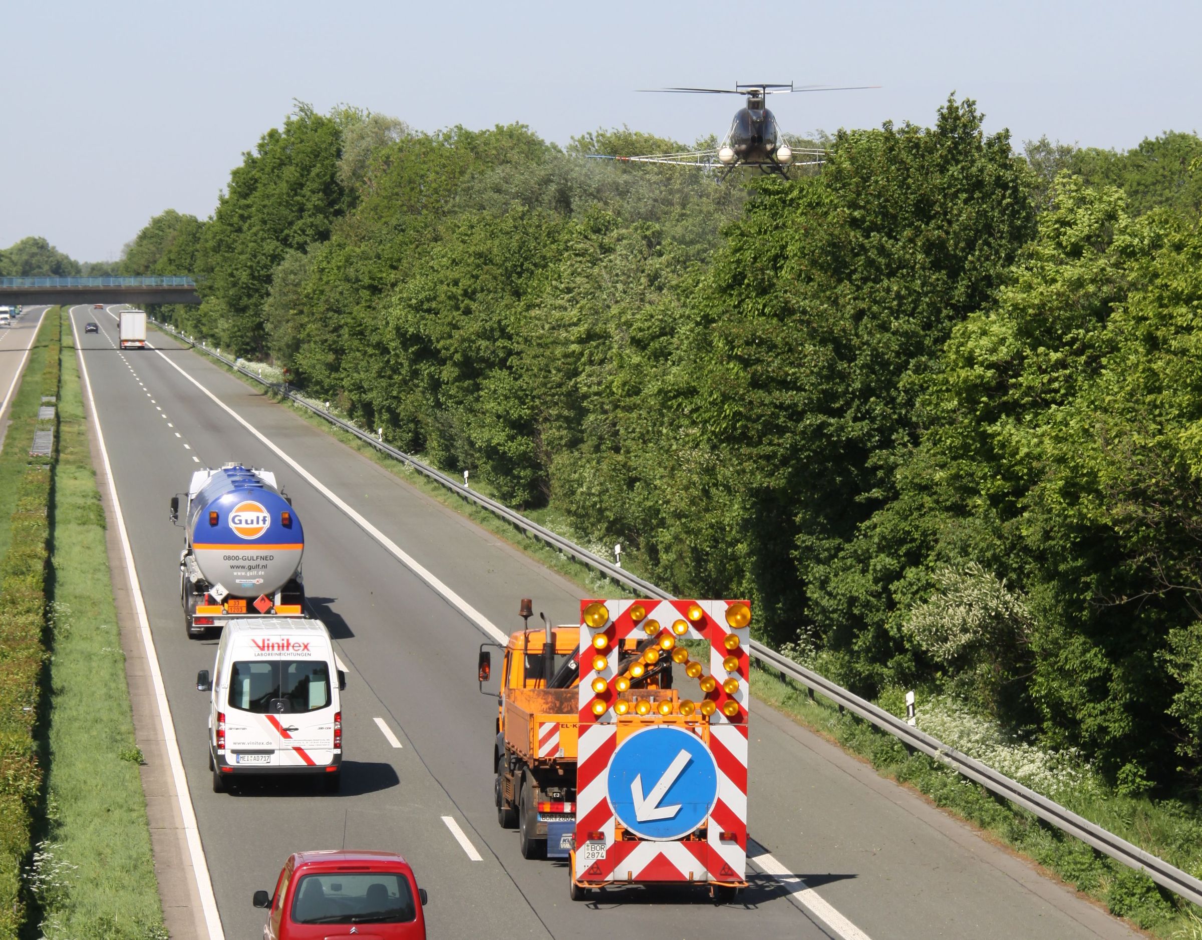 Schädlingsbekämpfung aus der Luft bei Mönchengladbach