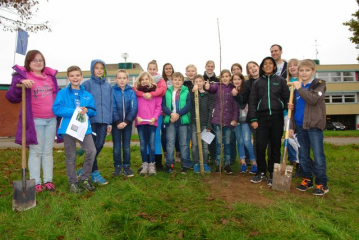 An der Sekundarschule Overath haben gleich zwei Baumpflanzaktionen stattgefunden.