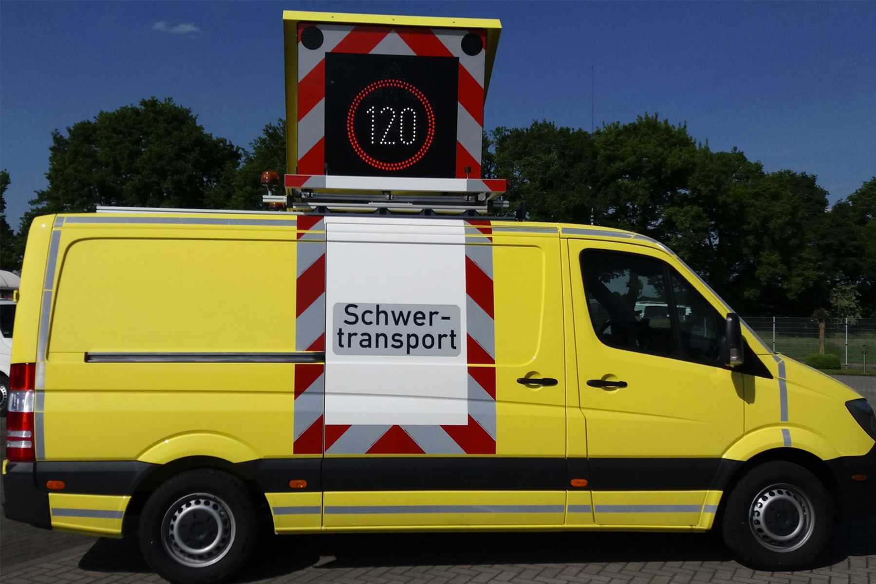 Neue Regelung für Großraum- und Schwertransporte