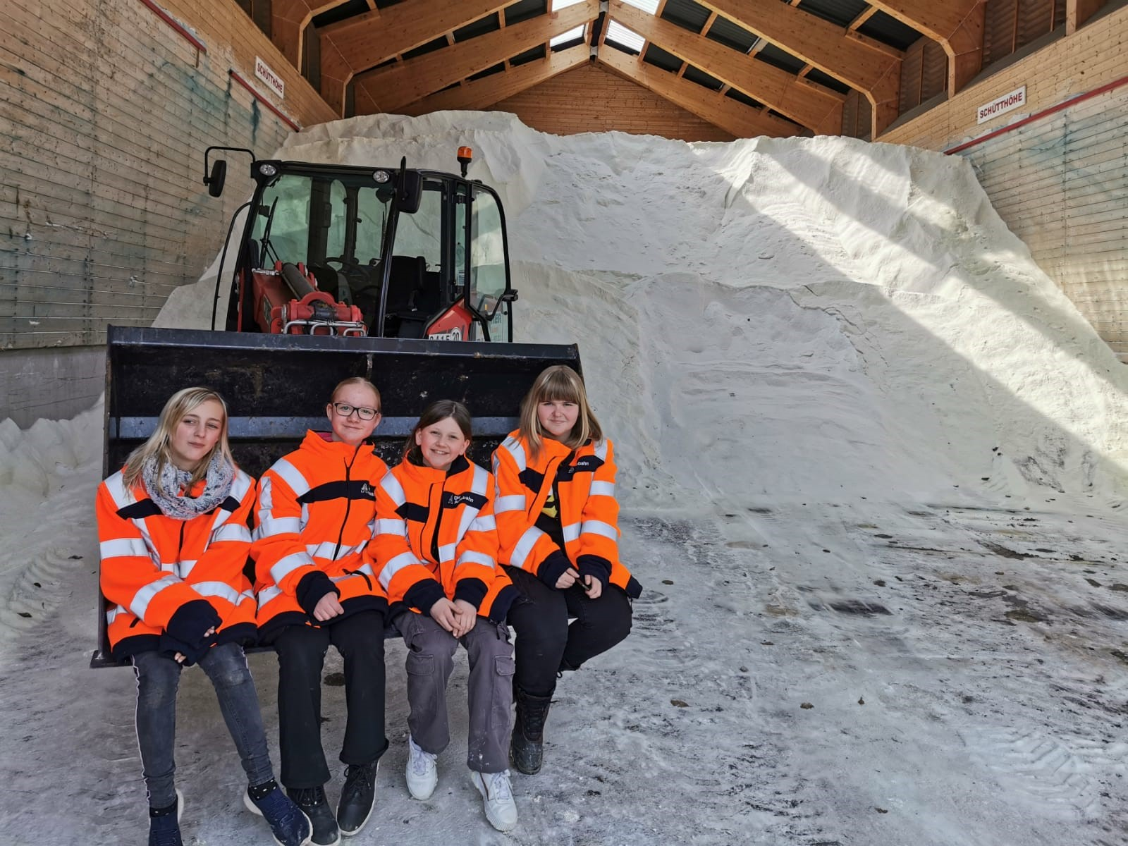 Ein Tag im Team Orange - Girls‘ Day bei der Autobahn Westfalen