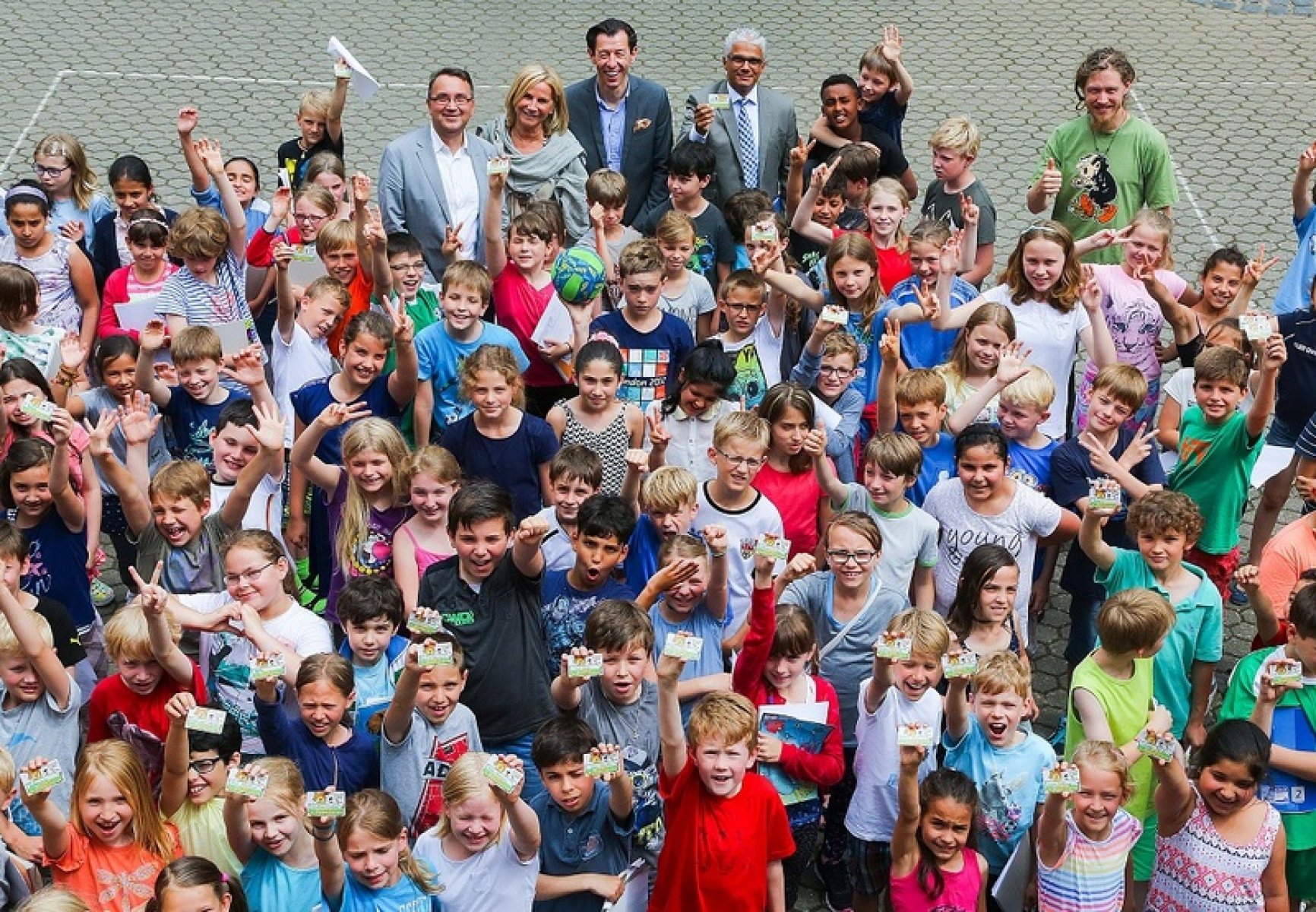 Lessenicher Grundschüler freuen sich über Klimaführerscheine