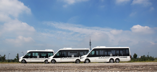 Mercedes-Benz MiniBus GmbH modernisiert und erweitert Rohbaufertigung und Logistik