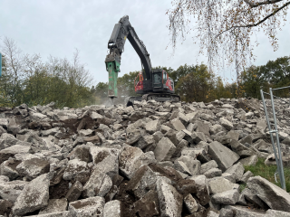 A1: Autobahn Westfalen recycelt alte Betonfahrbahn und nutzt Material für den Ausbau - Image