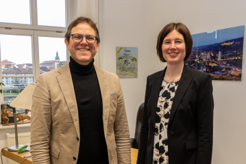 Bürgermeister Martin Heilig und Fachbereichsleiterin Dr. Kathrin Fischer. Foto: Christian Weiß