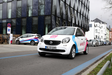 NEW lädt zum Aktionstag Elektromobilität auf den Rheydter Marktplatz in Mönchengladbach - Image