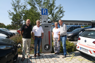 Ladesäule für Elektroautos in Neuhof an der Zenn - Image