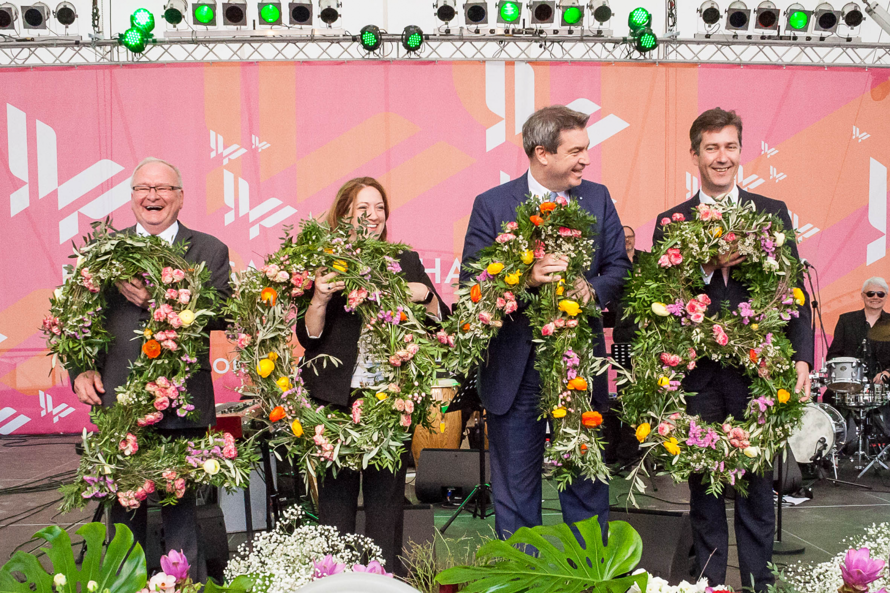 Würzburg eröffnet Landesgartenschau unter dem Motto *Wo die Ideen wachsen“