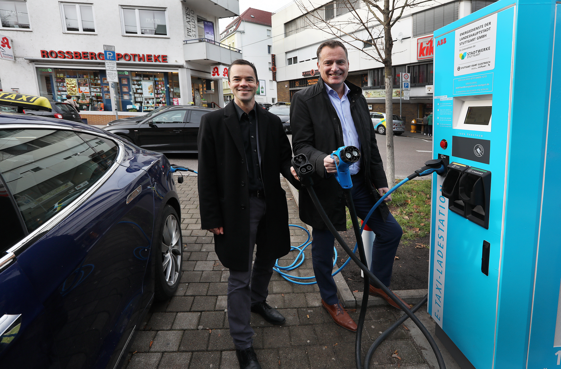 Stuttgart nimmt erste Schnellladestation für elektrische Taxis in Betrieb 