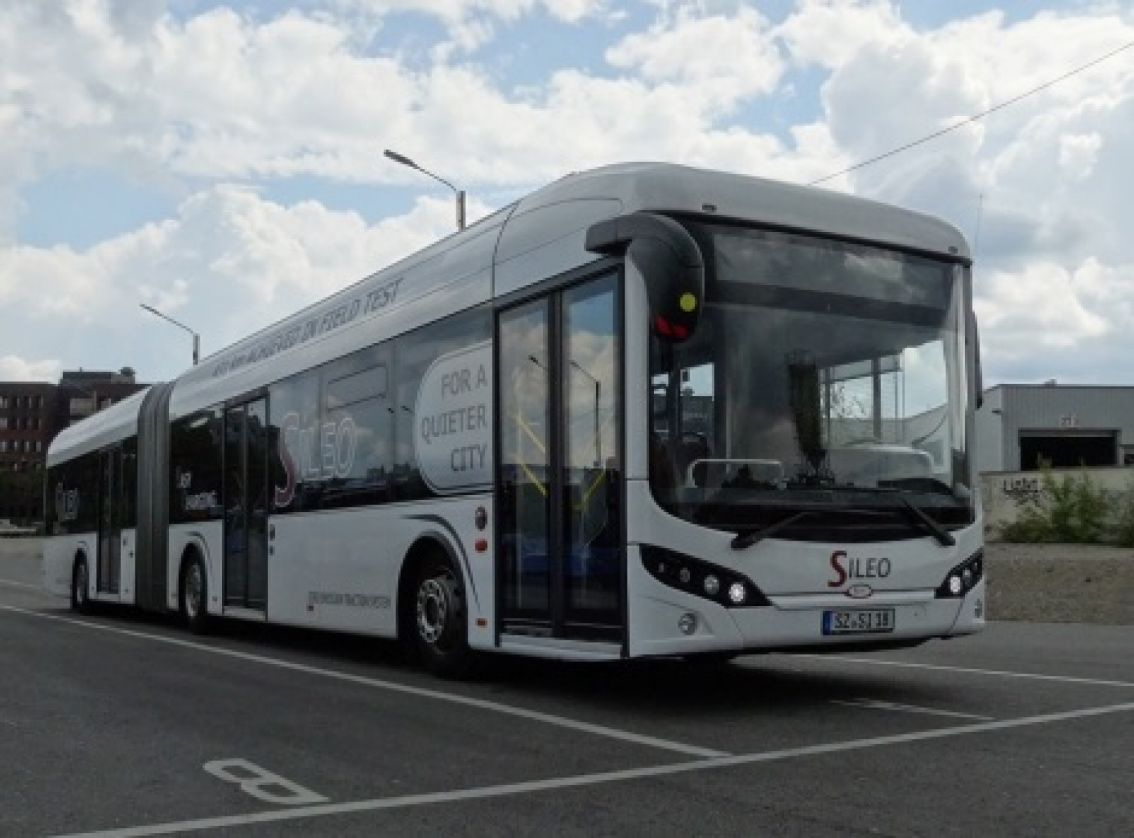 Linie 52: Erstmals Elektro-Gelenkbus im Test