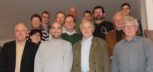 Umweltreferent Wolfgang Kleiner (vo. li.), Dr. Jakob Frommer (hi.li.), weitere Mitarbeiter aus der Fachabteilung Naturschutz und die Naturschutzwächter der Stadt Würzburg bis 2018. Foto: Claudia Penning-Lother