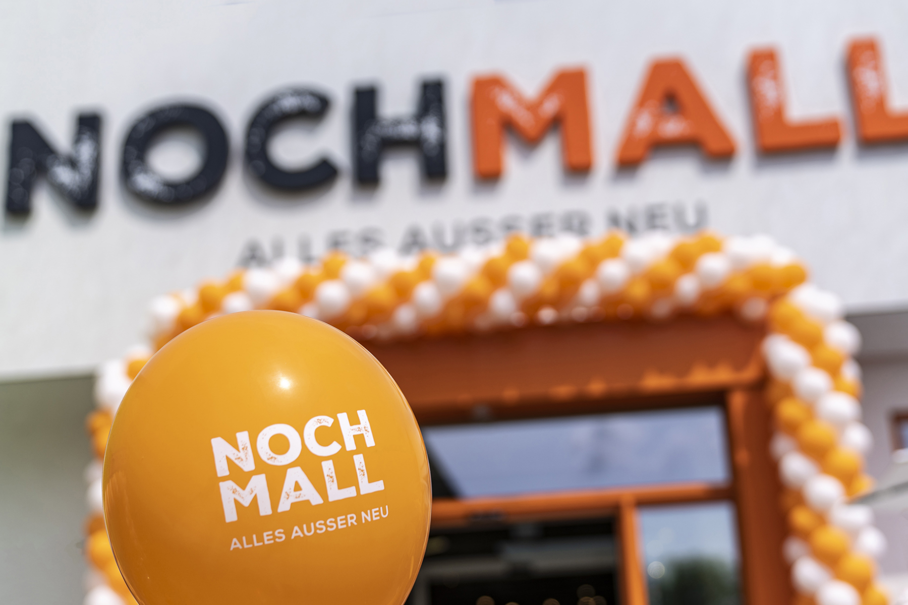 BSR-Gebrauchtwarenkaufhaus „NochMall” feiert zweiten Geburtstag