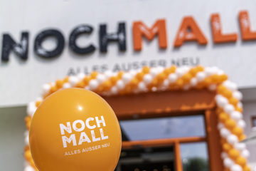 BSR-Gebrauchtwarenkaufhaus „NochMall” feiert zweiten Geburtstag - Image