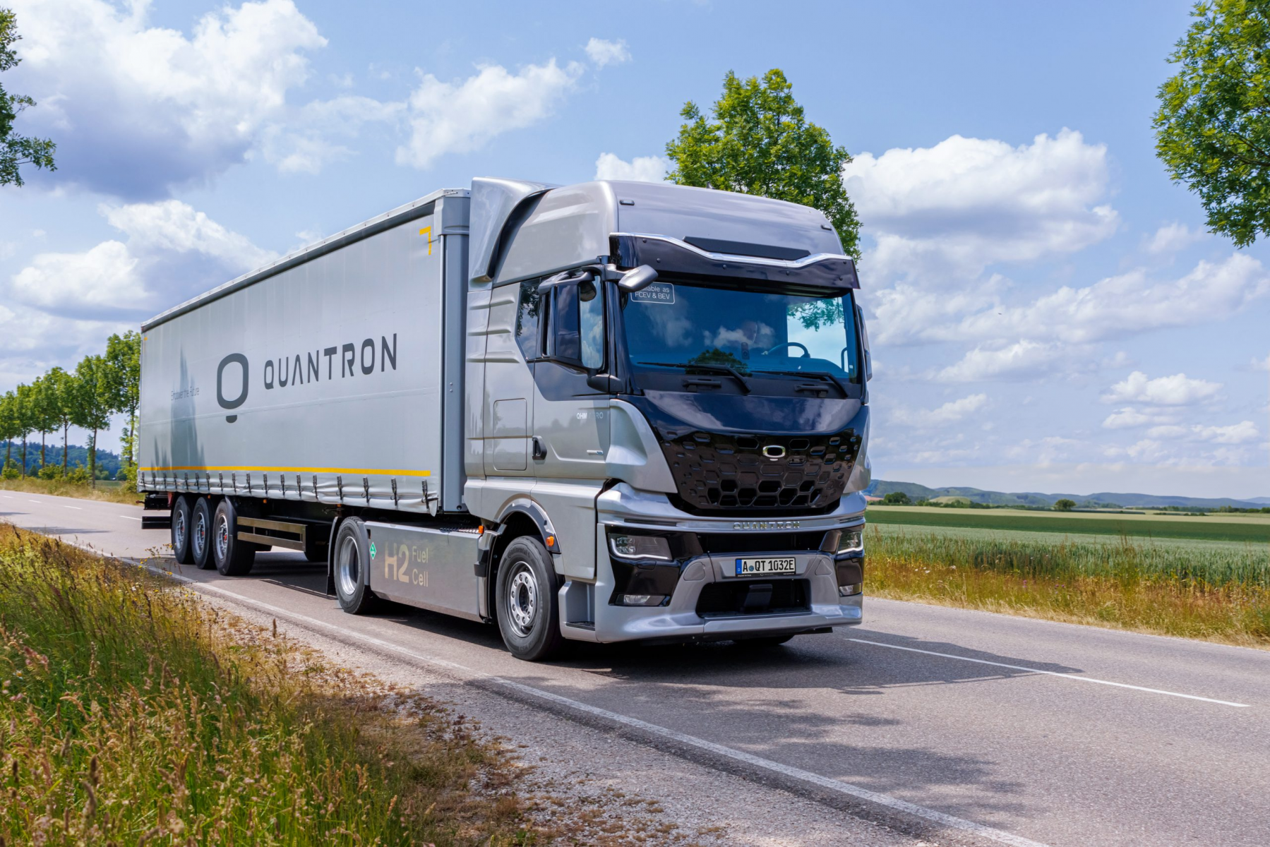 Der Heavy-Duty Truck QUANTRON QHM FCEV AERO