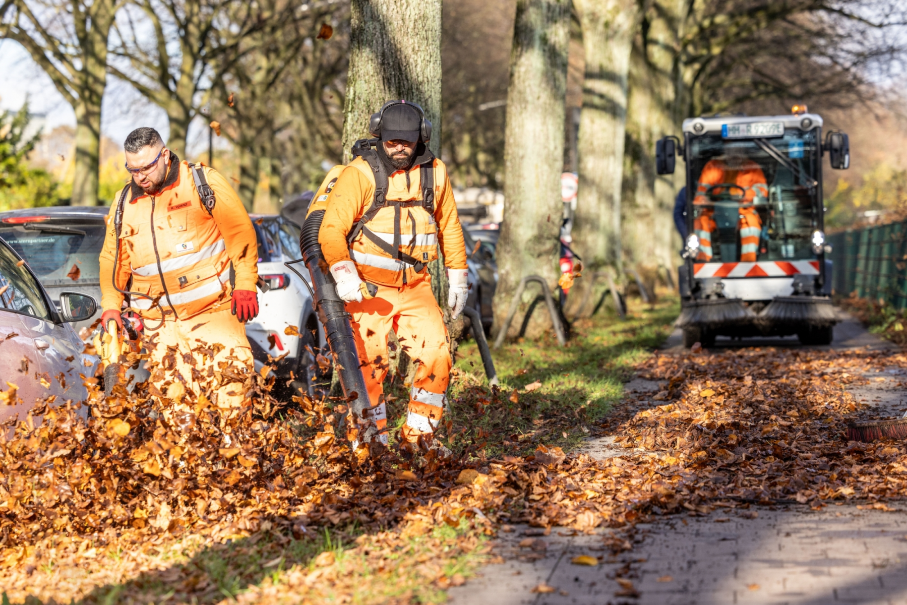 Laubschlacht mit 300 neuen Geräten