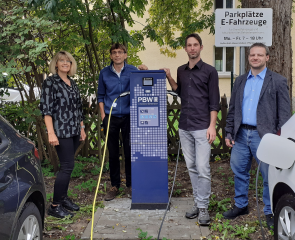 Öffentliche Ladesäule im Behördenzentrum in Donaueschingen - Image