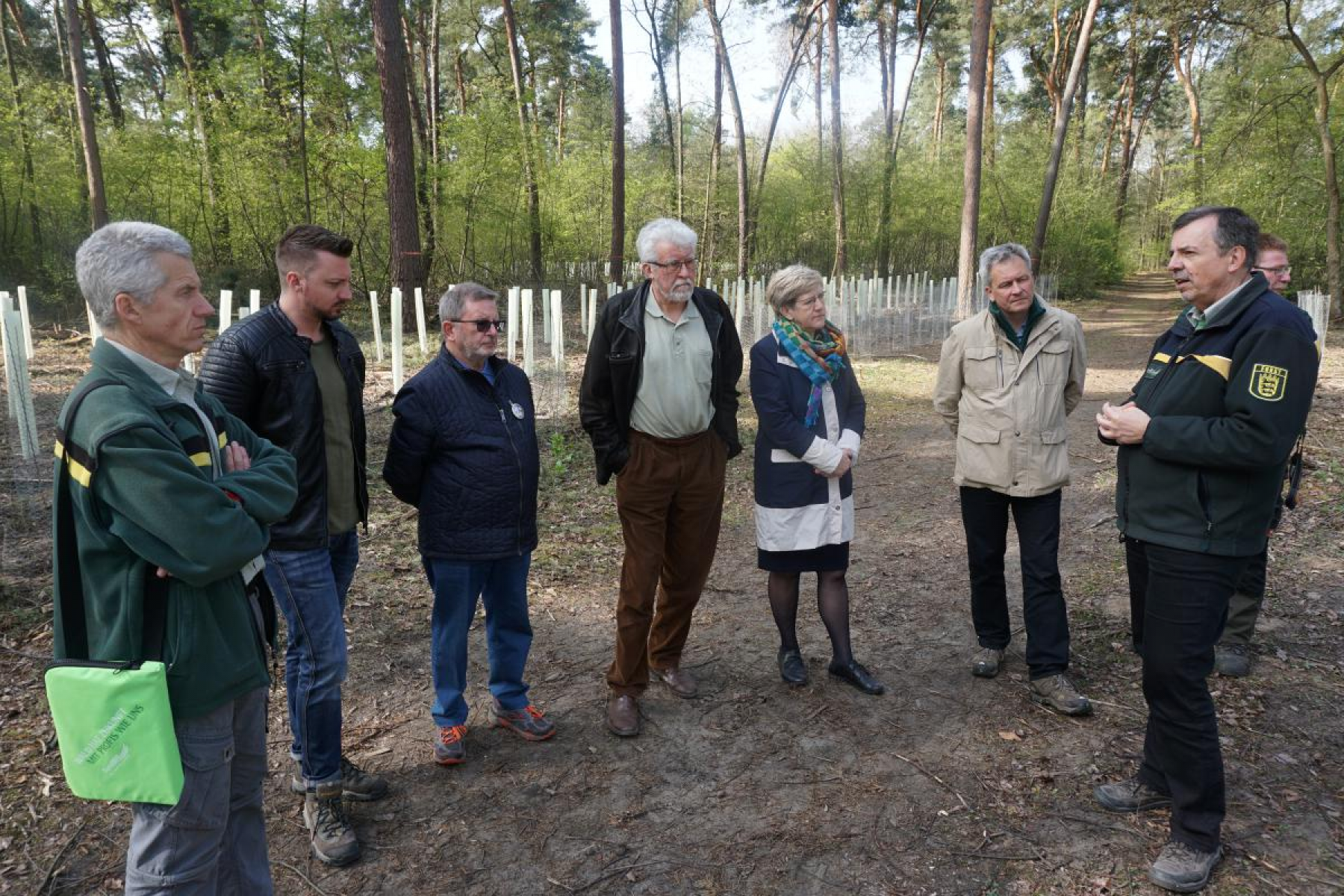 Stadt pflanzt Bäume für den Wald von morgen